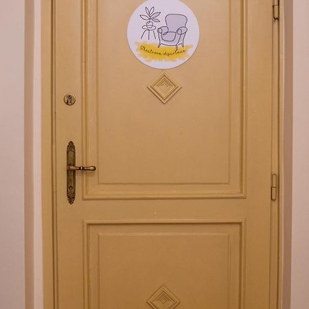 Theatroom Apartman Eger Exterior foto